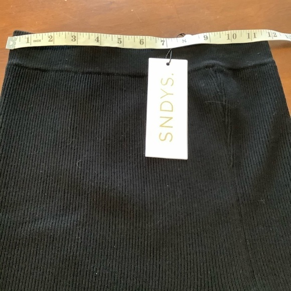 SNDYS ARMOUR Rib Crop Top & Mini Skirt. Size S/M - Picture 14 of 14